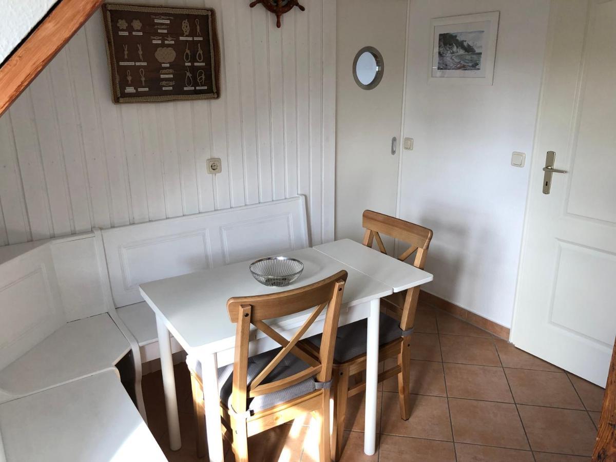 Ankerplatz Warnemuende - Direkte Strandnaehe Mit Leuchtturmblick Росток Екстериор снимка